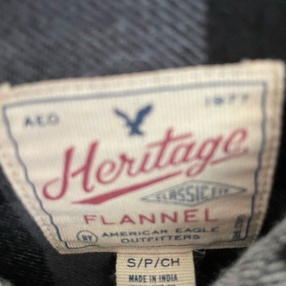 Men’s American Eagle flannel shirt size small - Picture 2 of 2